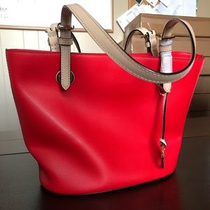 NWT MICHAEL Michael Kors Jet Set Tote